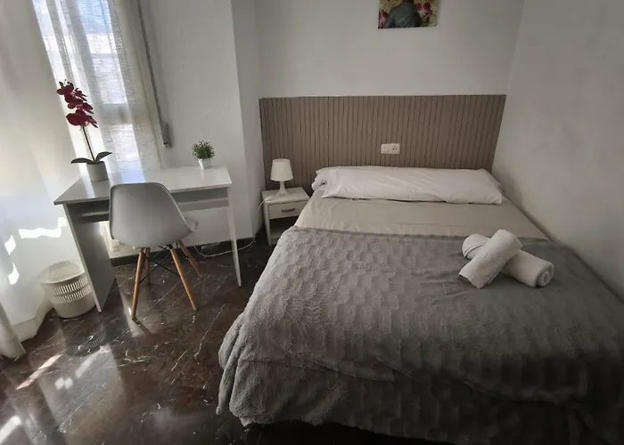 Piso compartido DELYRENT, zona CorteInglés Nogales 25